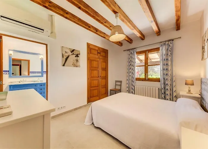 Lidia By Sealand Port de Pollença