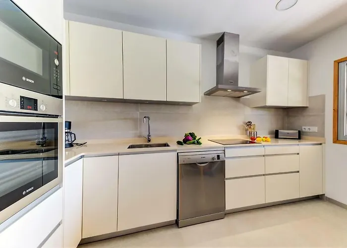 Lidia By Sealand Villa